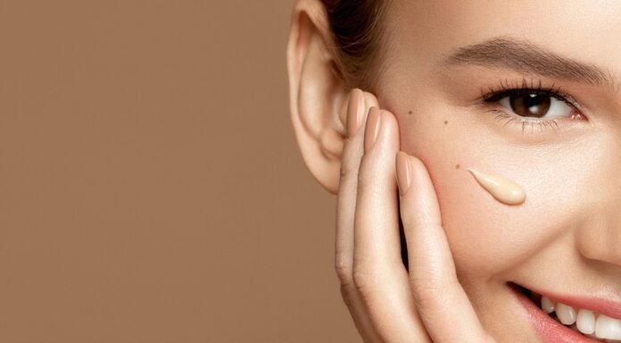 Perfekter Teint mit Pflegefaktor: Was die BB-Cream wirklich kann